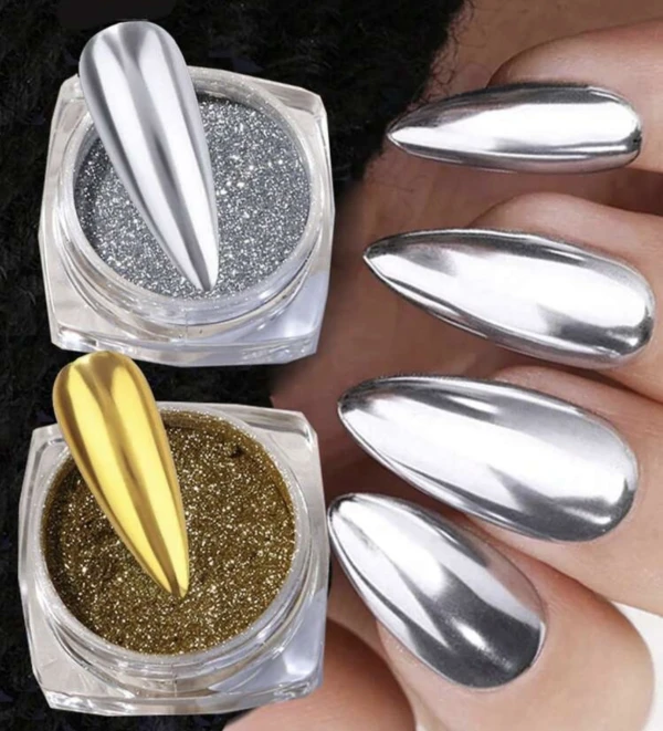 Efecto espejo dorado y plateado's foto | Jenny’s Nails |  BizneCubano